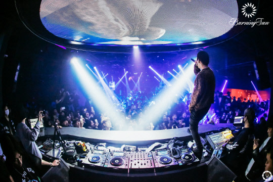 사진=클럽 버닝썬 홈페이지